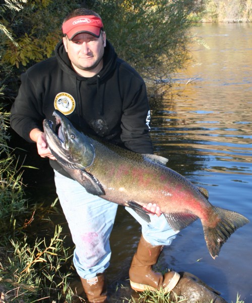 Klamath River salmon fishing guides